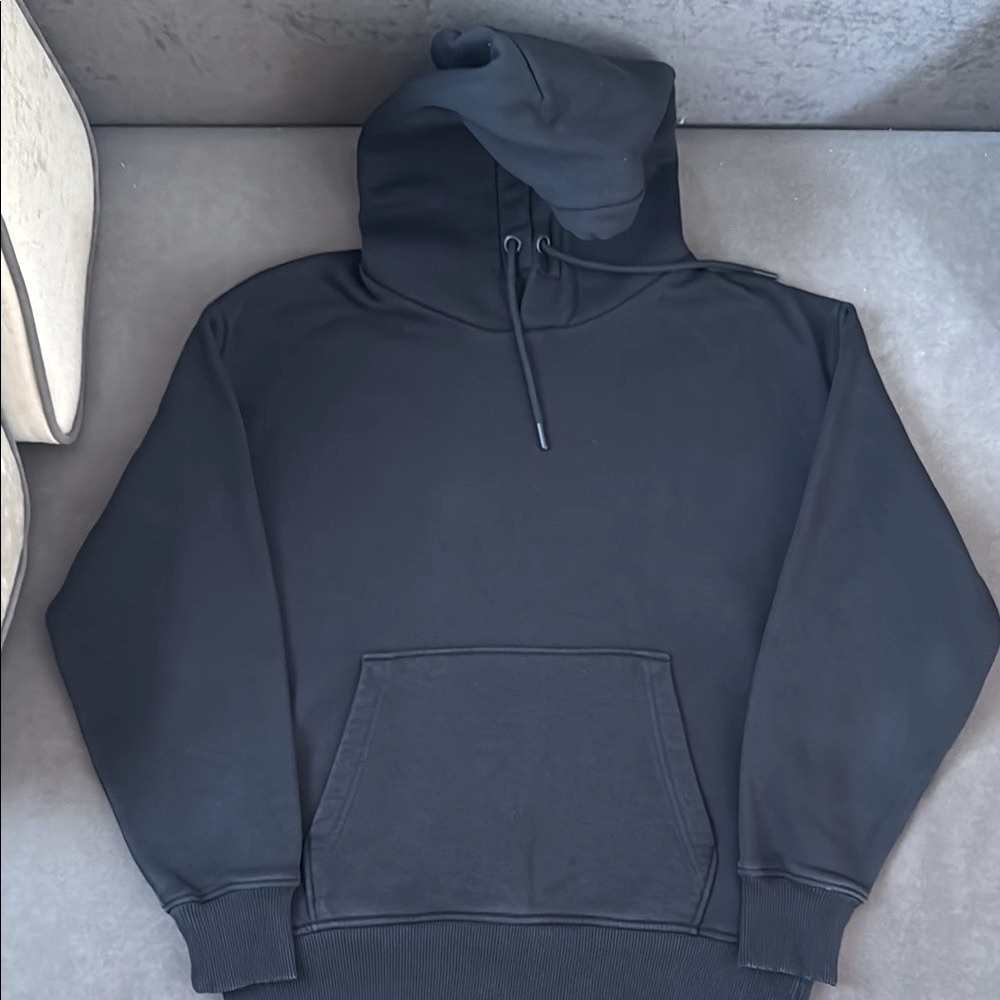 Zara Black Sweatshirt Hoodie Relaxed Fit